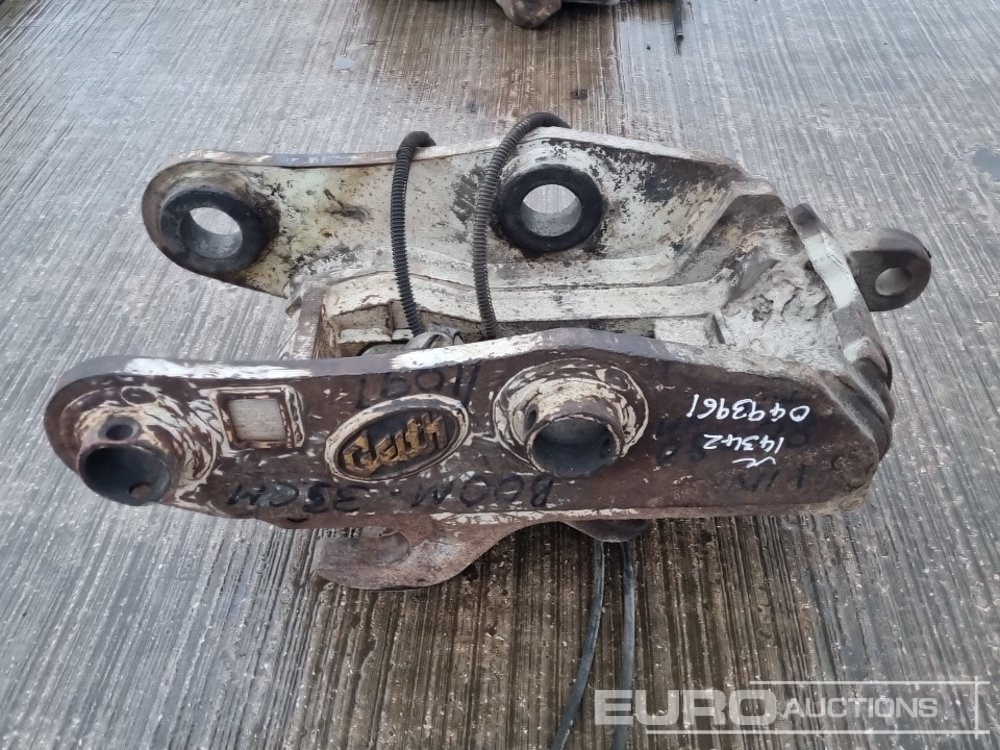 Geith Hydraulic Double Lock Quick Hitch 80mm Pin to suit 20 Ton Excavator - Skrup cepat: gambar 2 Geith Hydraulic Double Lock Quick Hitch 80mm Pin to suit 20 Ton Excavator - Skrup cepat: gambar 2