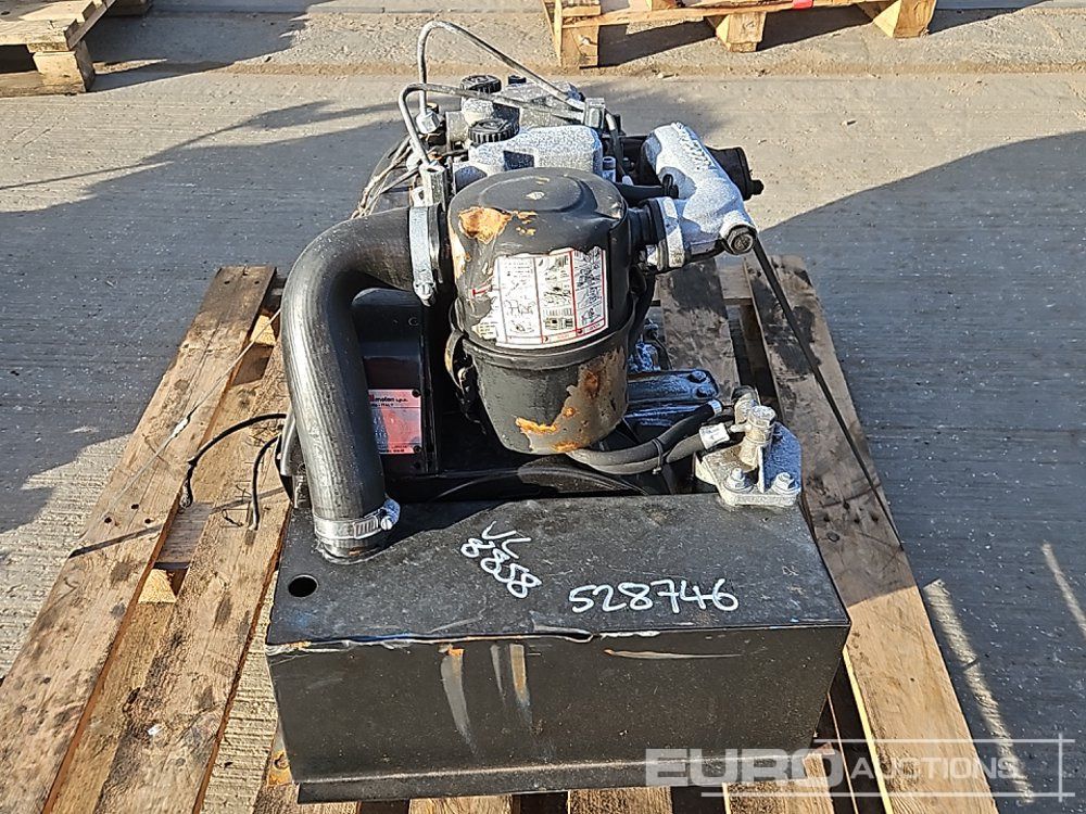 Generator, 2 Cylinder Engine - Genset: gambar 4 Generator, 2 Cylinder Engine - Genset: gambar 4