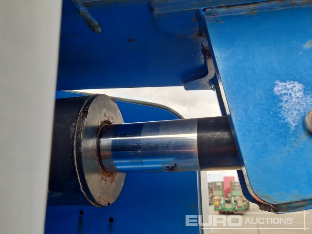 Platform pengangkat Genie S85: gambar 16