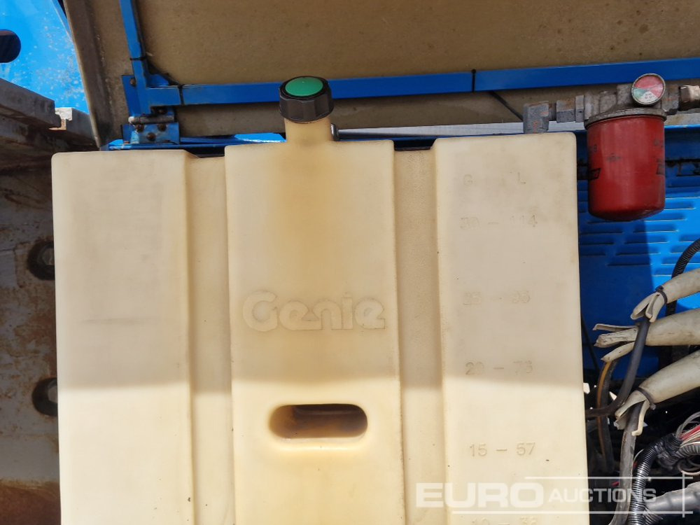 Platform pengangkat Genie S85: gambar 49