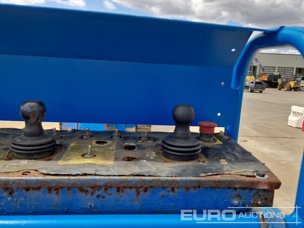 Platform pengangkat Genie S85: gambar 29