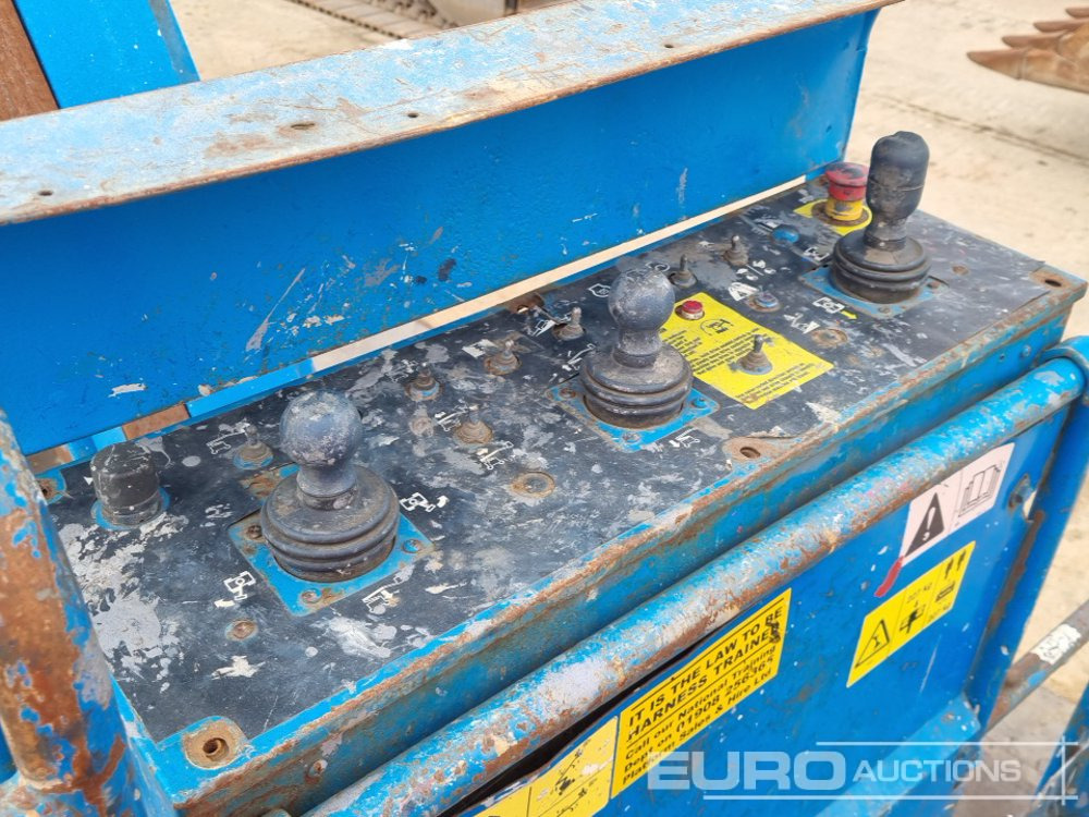 Platform pengangkat Genie Z45/25: gambar 36