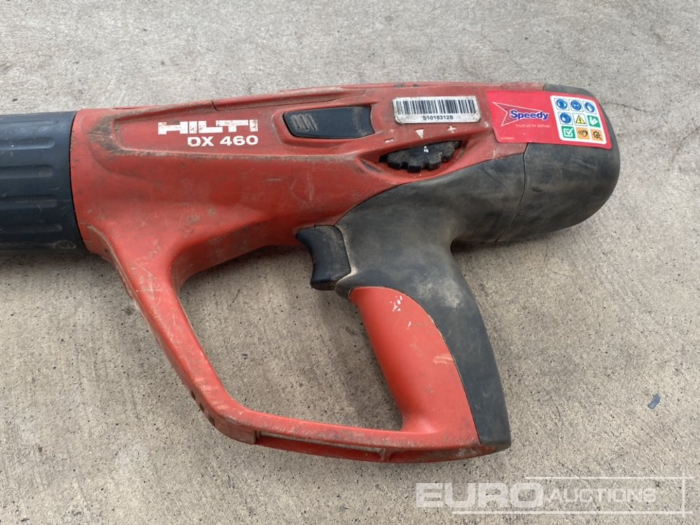 Hilti DX460 Nail Gum (Tool Only) - Membangun inventaris: gambar 4 Hilti DX460 Nail Gum (Tool Only) - Membangun inventaris: gambar 4