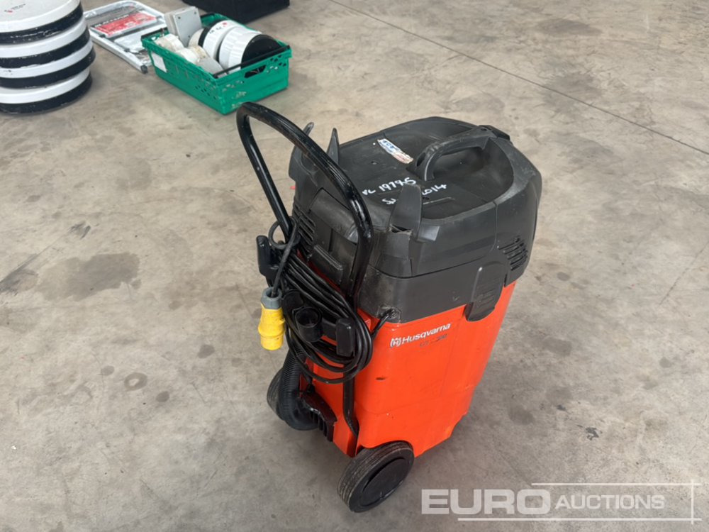 Husqvarna DC1400 - Membangun inventaris: gambar 3 Husqvarna DC1400 - Membangun inventaris: gambar 3