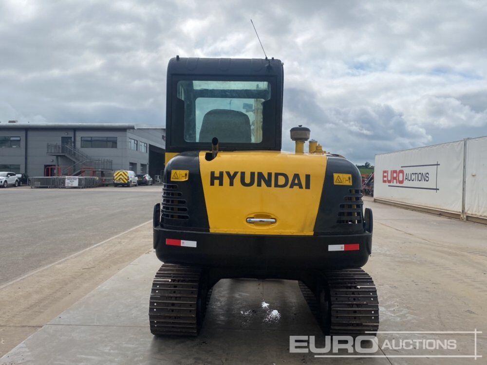 Hyundai R60-7 - Ekskavator mini: gambar 4 Hyundai R60-7 - Ekskavator mini: gambar 4