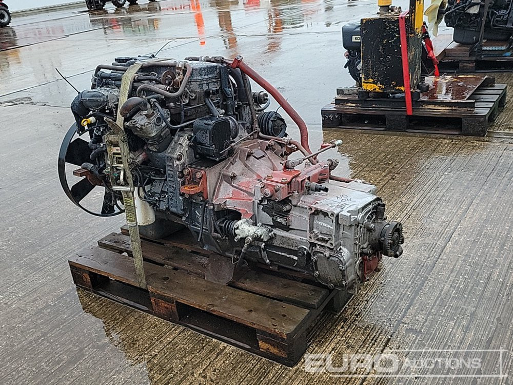 Iveco 4 Cylinder Engine, Gearbox - Mesin: gambar 3 Iveco 4 Cylinder Engine, Gearbox - Mesin: gambar 3