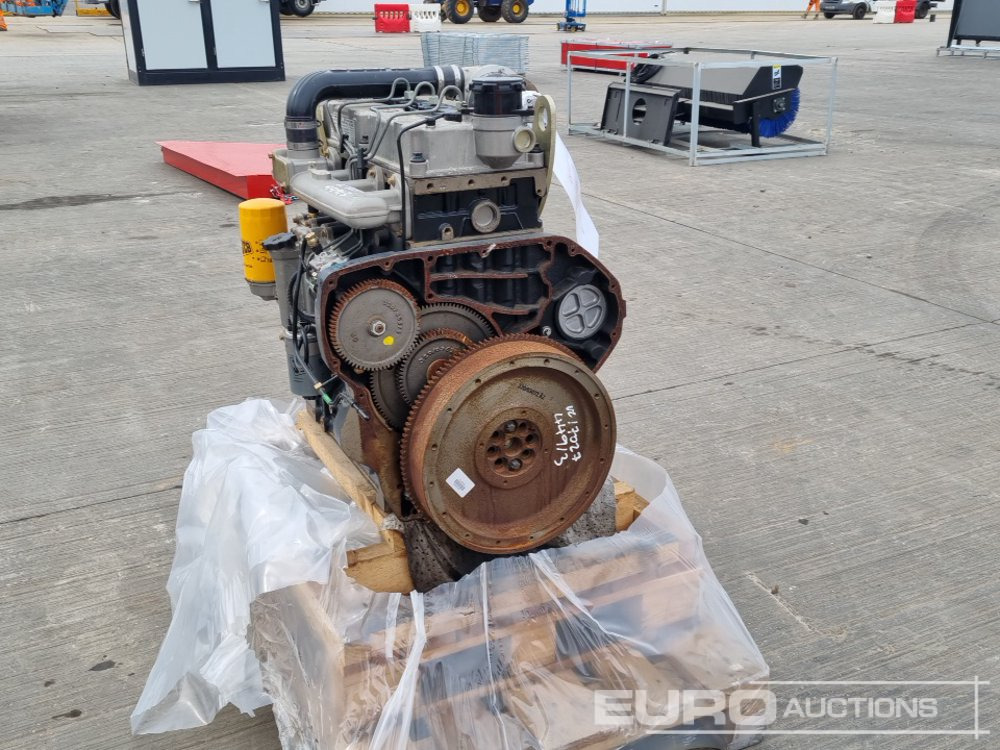 JCB 4 Cylinder Engine - Mesin: gambar 1 JCB 4 Cylinder Engine - Mesin: gambar 1