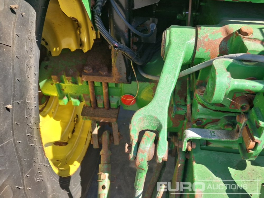 Traktor John Deere 5055E: gambar 18