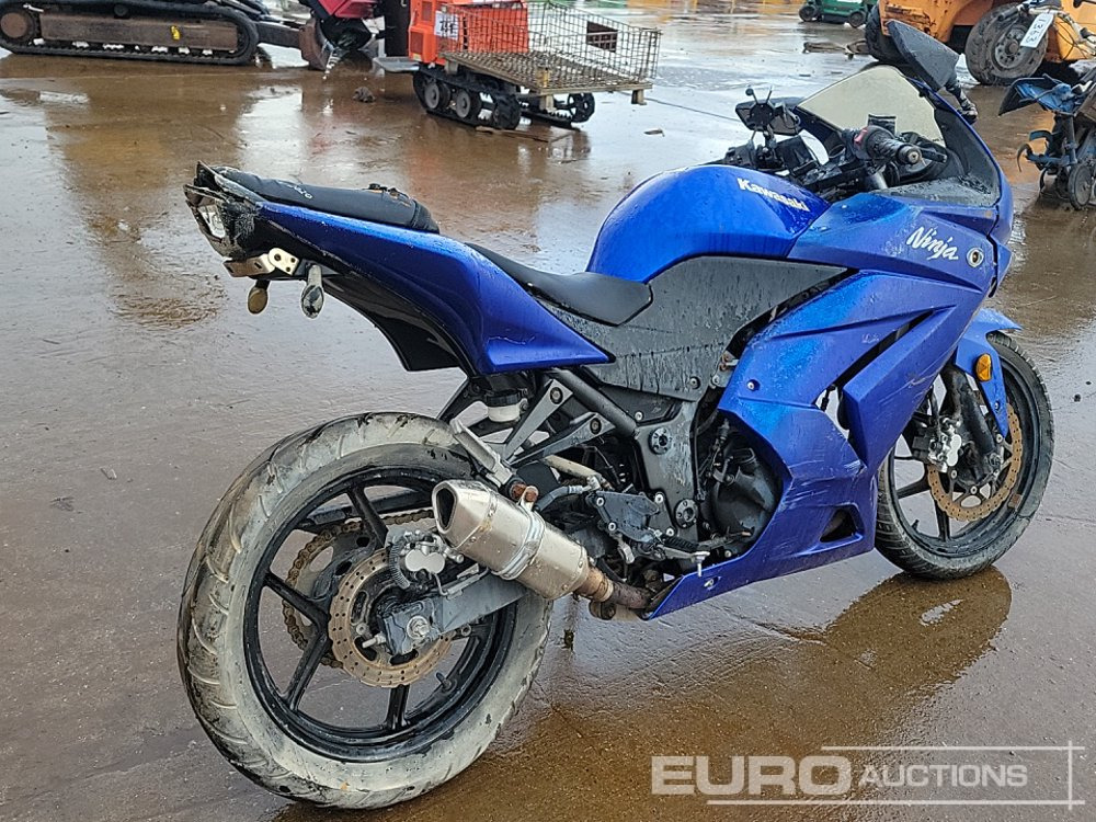 Kawasaki Ninja - Sepeda motor: gambar 5 Kawasaki Ninja - Sepeda motor: gambar 5