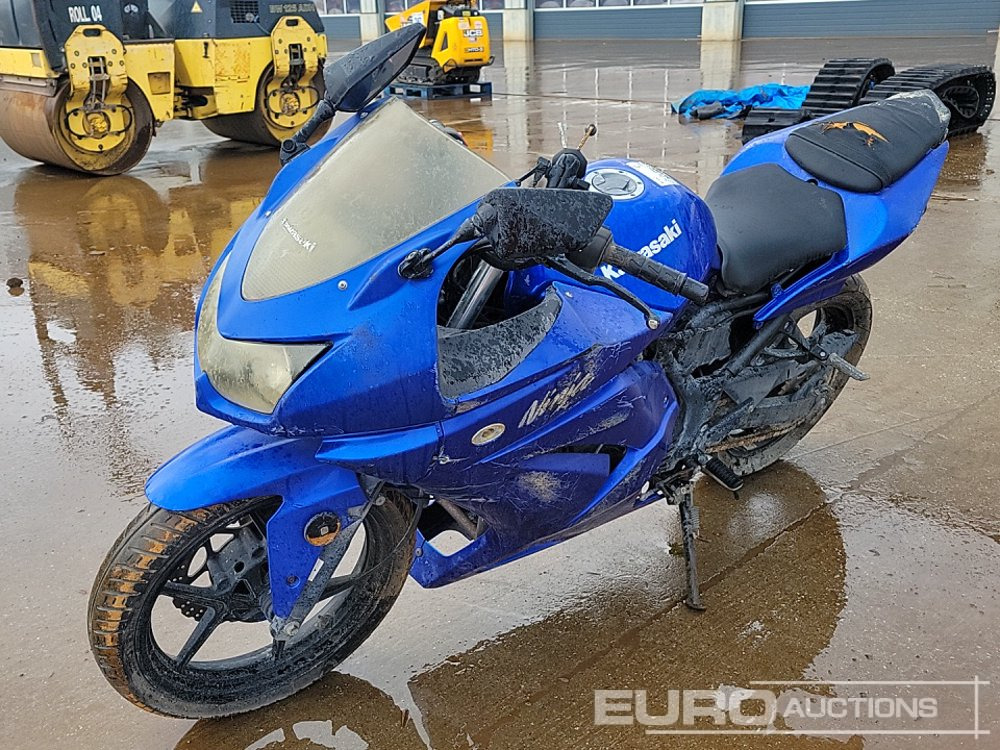 Kawasaki Ninja - Sepeda motor: gambar 1 Kawasaki Ninja - Sepeda motor: gambar 1