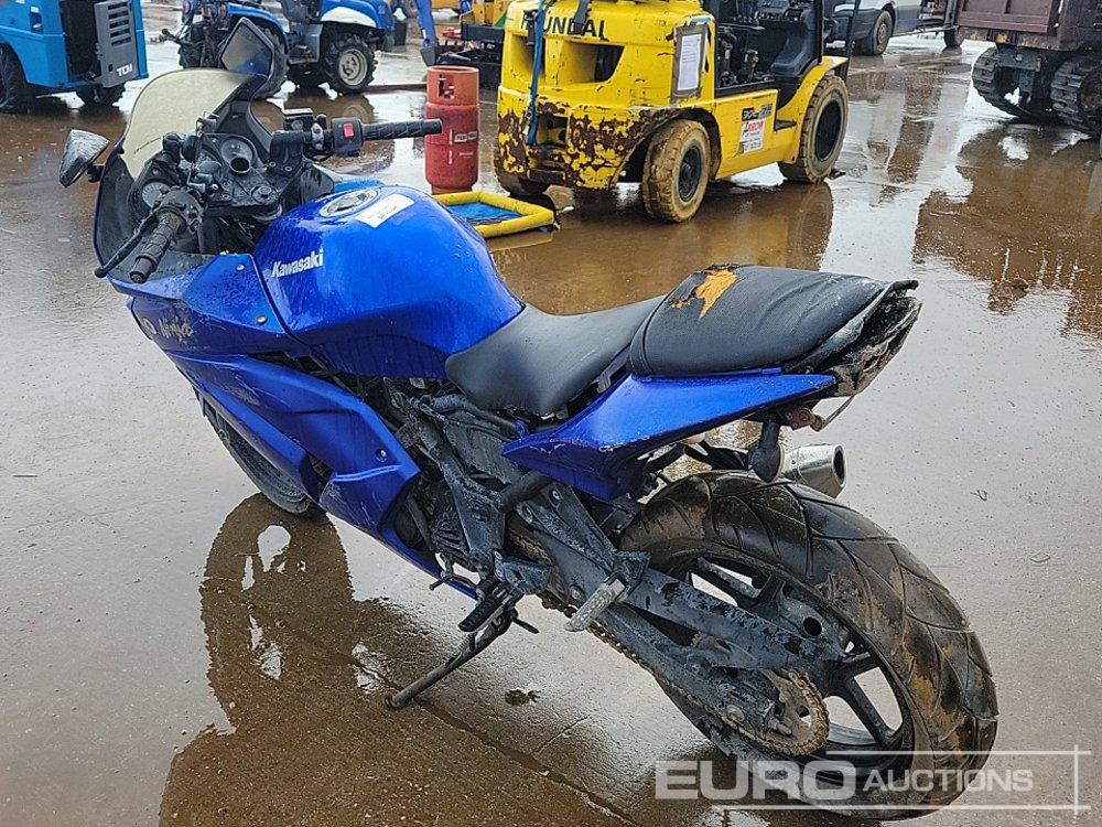 Kawasaki Ninja - Sepeda motor: gambar 3 Kawasaki Ninja - Sepeda motor: gambar 3