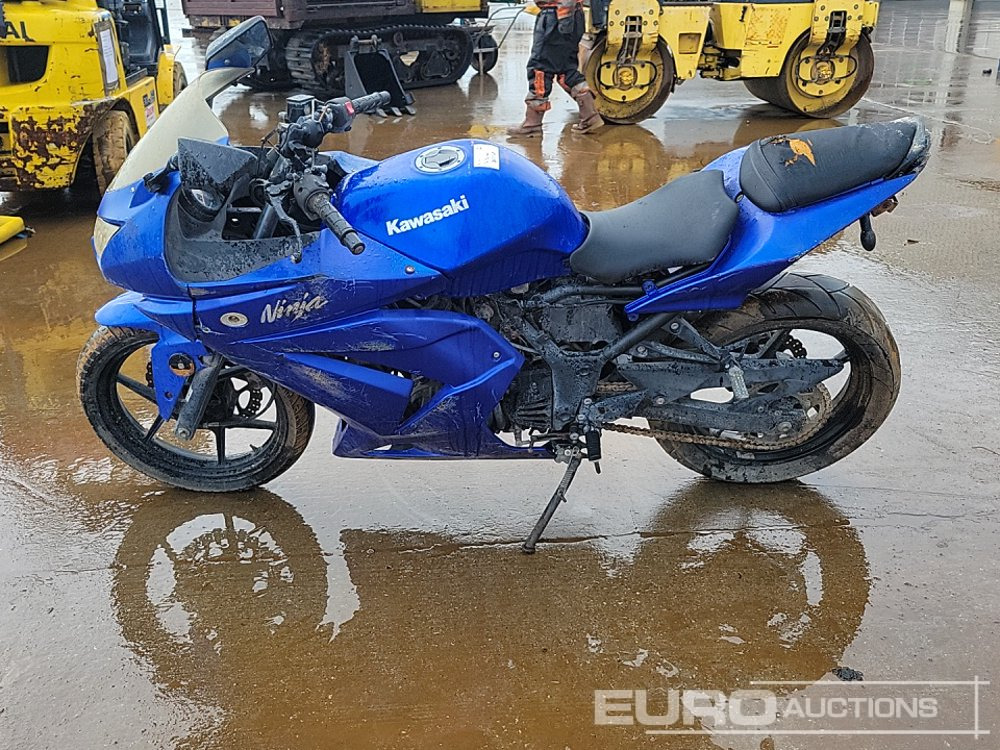 Kawasaki Ninja - Sepeda motor: gambar 2 Kawasaki Ninja - Sepeda motor: gambar 2