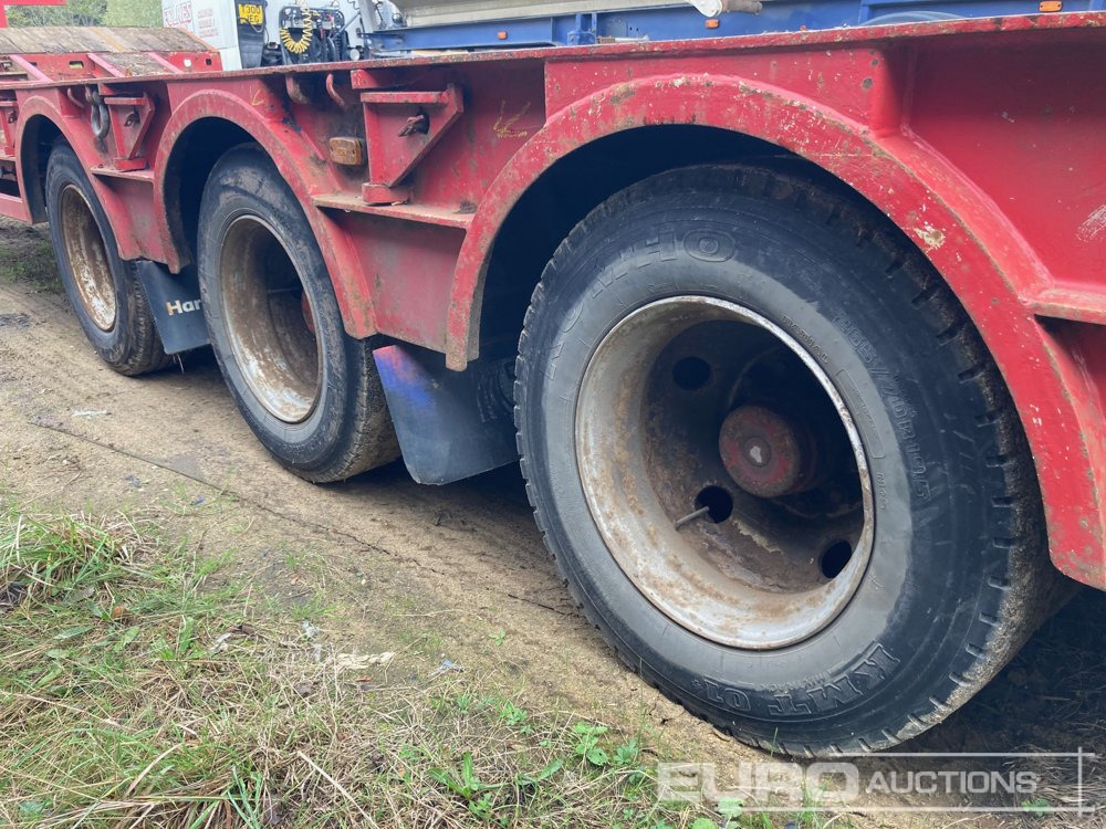 King GTS44-3 - Semi-trailer low bed: gambar 5 King GTS44-3 - Semi-trailer low bed: gambar 5