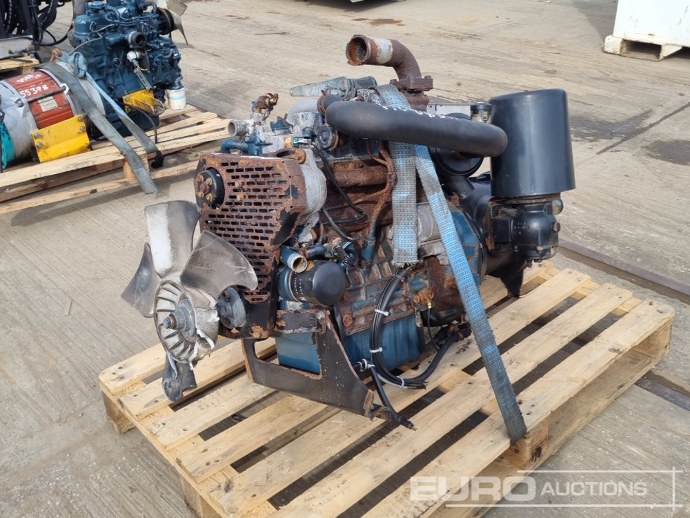Kubota 4 Cylinder Engine, Pump - Mesin: gambar 1 Kubota 4 Cylinder Engine, Pump - Mesin: gambar 1