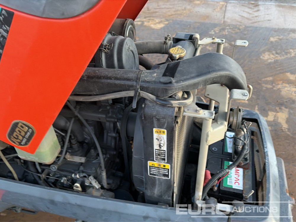 Traktor kompak Kubota GT21: gambar 25 Traktor kompak Kubota GT21: gambar 25