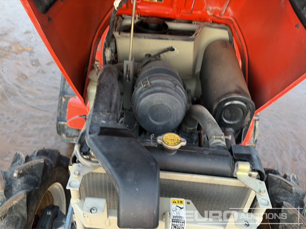 Traktor kompak Kubota GT21: gambar 23 Traktor kompak Kubota GT21: gambar 23