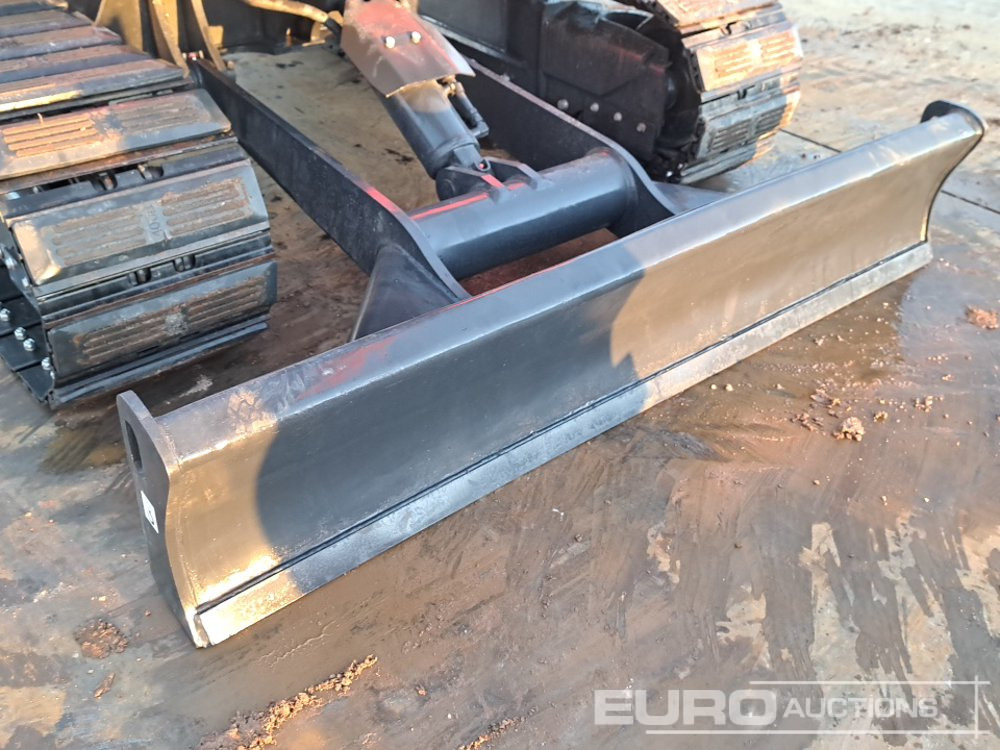 Ekskavator mini Kubota KX163-5: gambar 15