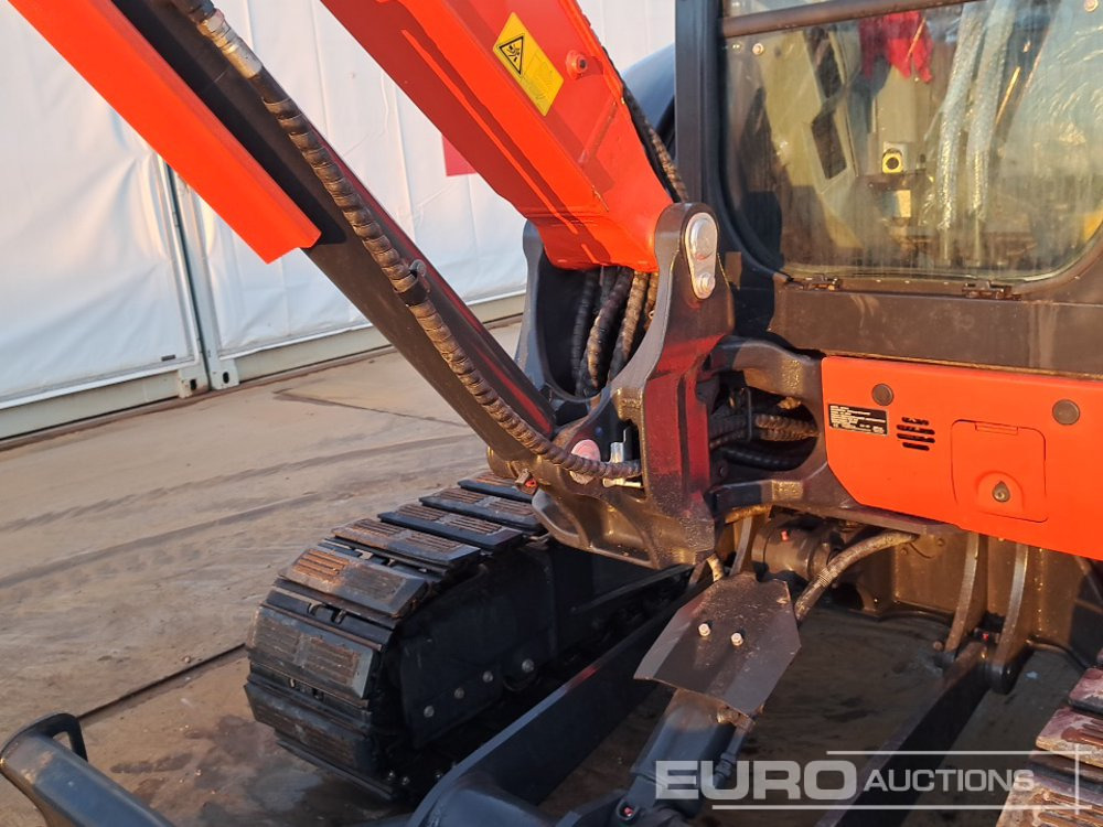 Ekskavator mini Kubota KX163-5: gambar 28