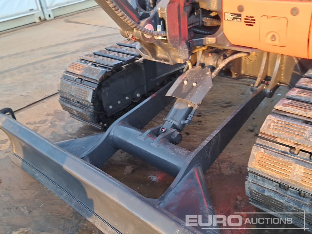 Ekskavator mini Kubota KX163-5: gambar 29