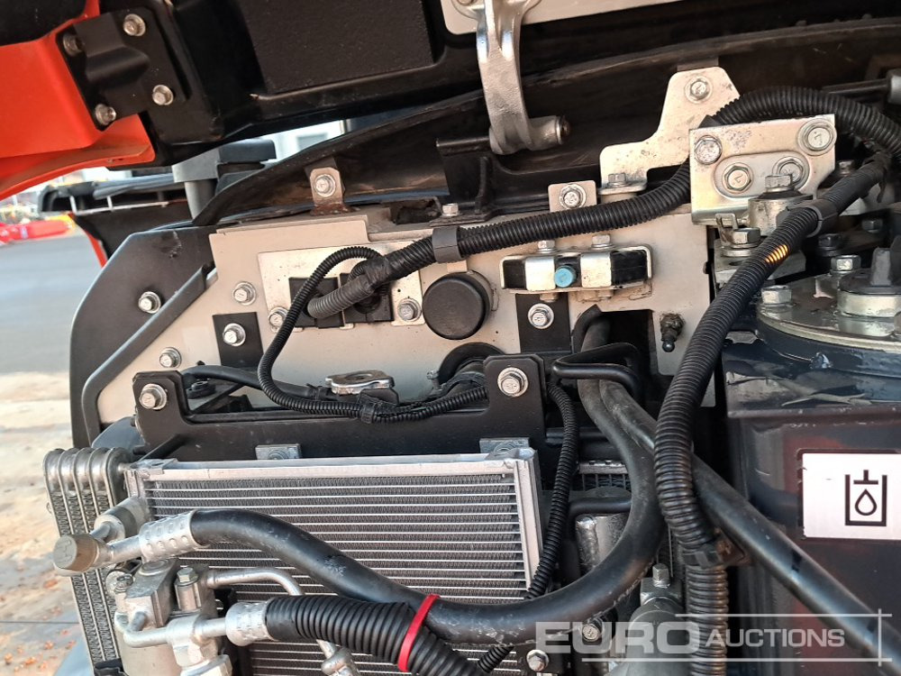 Ekskavator mini Kubota KX163-5: gambar 48