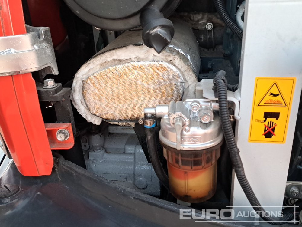 Ekskavator mini Kubota KX163-5: gambar 41