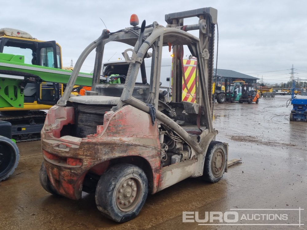 Linde Diesel Forklift, 2 Stage Mast, Forks (NON RUNNER) - Forklift diesel: gambar 3 Linde Diesel Forklift, 2 Stage Mast, Forks (NON RUNNER) - Forklift diesel: gambar 3