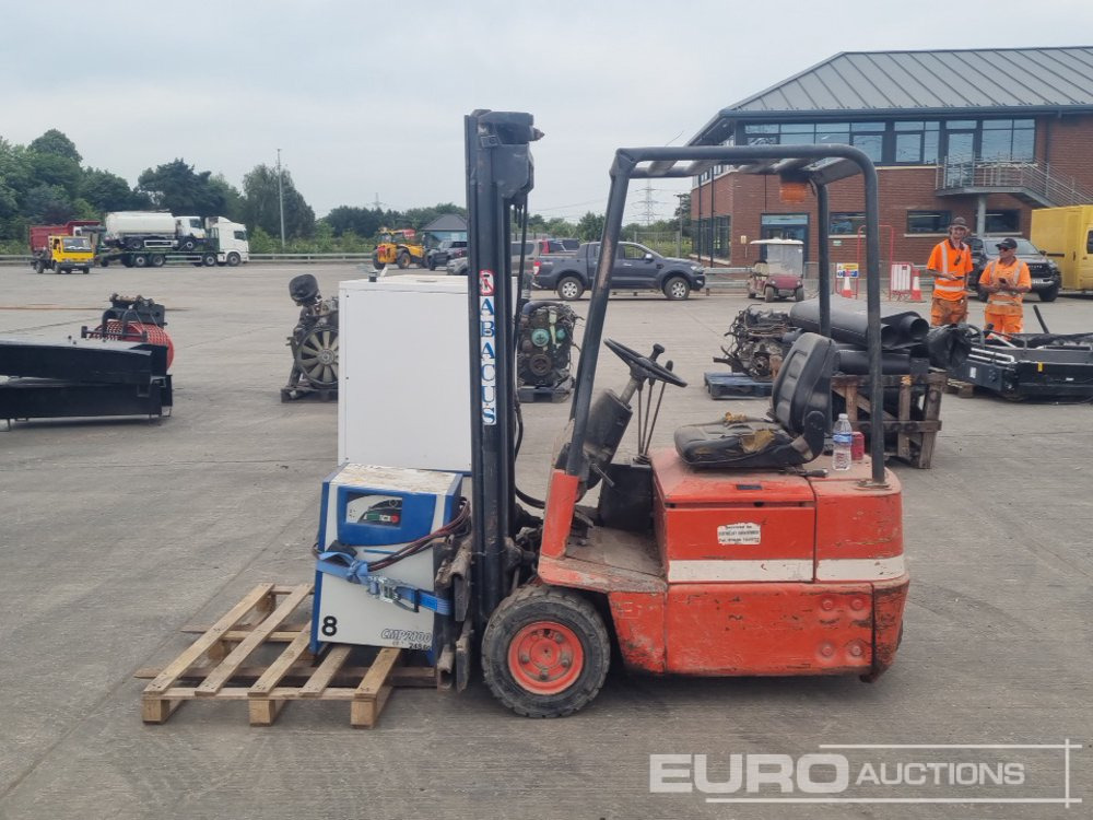 Linde E12 - Forklift listrik: gambar 2 Linde E12 - Forklift listrik: gambar 2