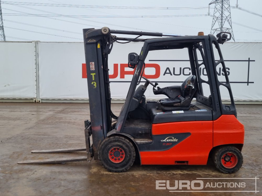 Linde E30-01 - Forklift: gambar 2 Linde E30-01 - Forklift: gambar 2