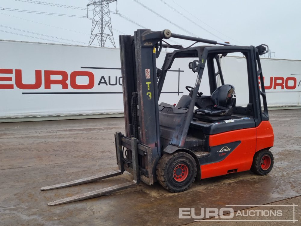 Linde E30-01 - Forklift: gambar 1 Linde E30-01 - Forklift: gambar 1