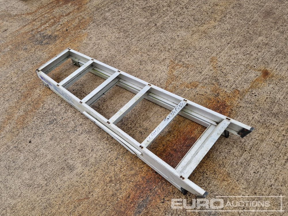 Membangun inventaris Lyte 6 Tread Aluminium Step Ladder: gambar 7