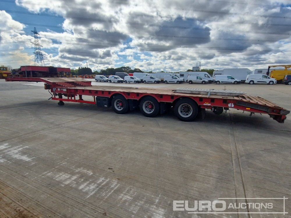 M&G Trailers Ltd, Step Frame Low Loader Tri Axle Rear Steering, 3m Extendable C/w Out Riggers & Alloy Ramps - Trailer low bed: gambar 2 M&G Trailers Ltd, Step Frame Low Loader Tri Axle Rear Steering, 3m Extendable C/w Out Riggers & Alloy Ramps - Trailer low bed: gambar 2