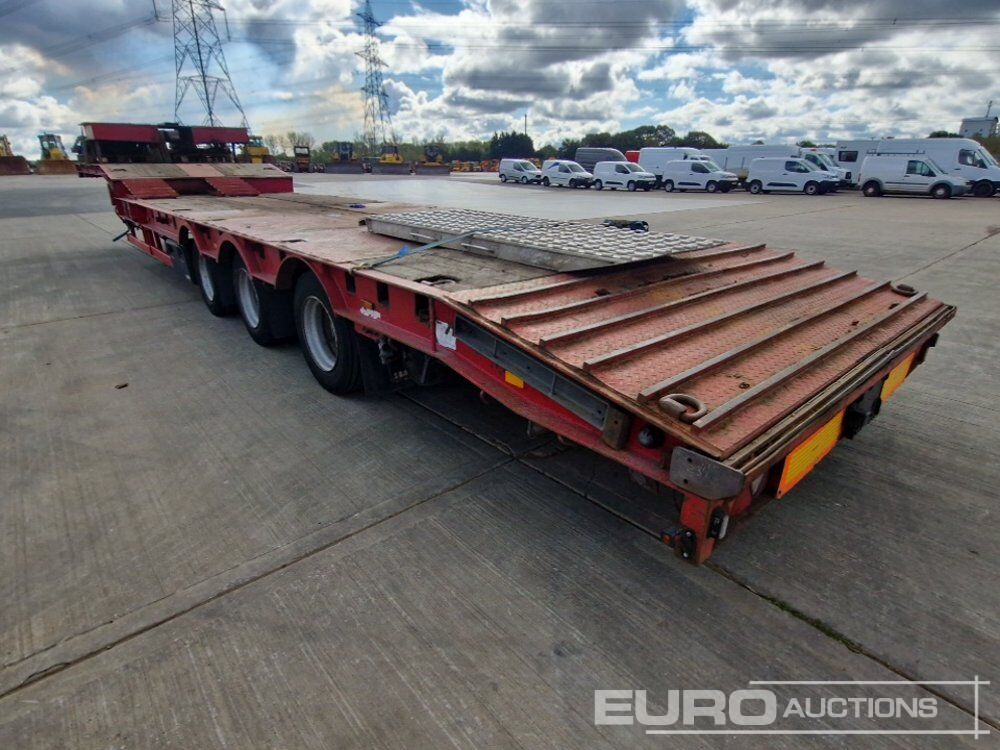 M&G Trailers Ltd, Step Frame Low Loader Tri Axle Rear Steering, 3m Extendable C/w Out Riggers & Alloy Ramps - Trailer low bed: gambar 3 M&G Trailers Ltd, Step Frame Low Loader Tri Axle Rear Steering, 3m Extendable C/w Out Riggers & Alloy Ramps - Trailer low bed: gambar 3