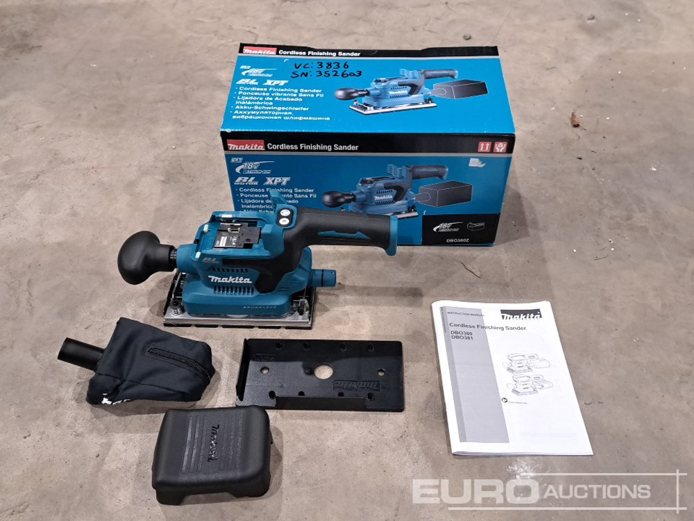 Makita 18 Volt Cordless Sander - Peralatan bengkel: gambar 4 Makita 18 Volt Cordless Sander - Peralatan bengkel: gambar 4