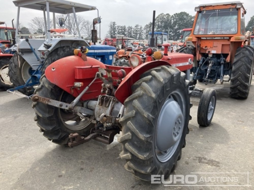 Massey Ferguson 135 - Traktor: gambar 3 Massey Ferguson 135 - Traktor: gambar 3