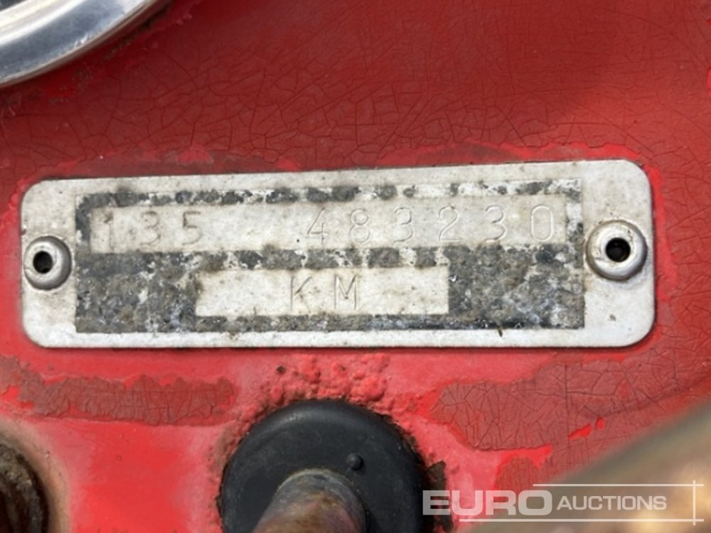 Massey Ferguson 135 - Traktor: gambar 5 Massey Ferguson 135 - Traktor: gambar 5