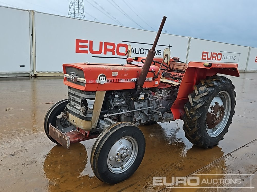 Massey Ferguson MF133 - Traktor: gambar 1 Massey Ferguson MF133 - Traktor: gambar 1
