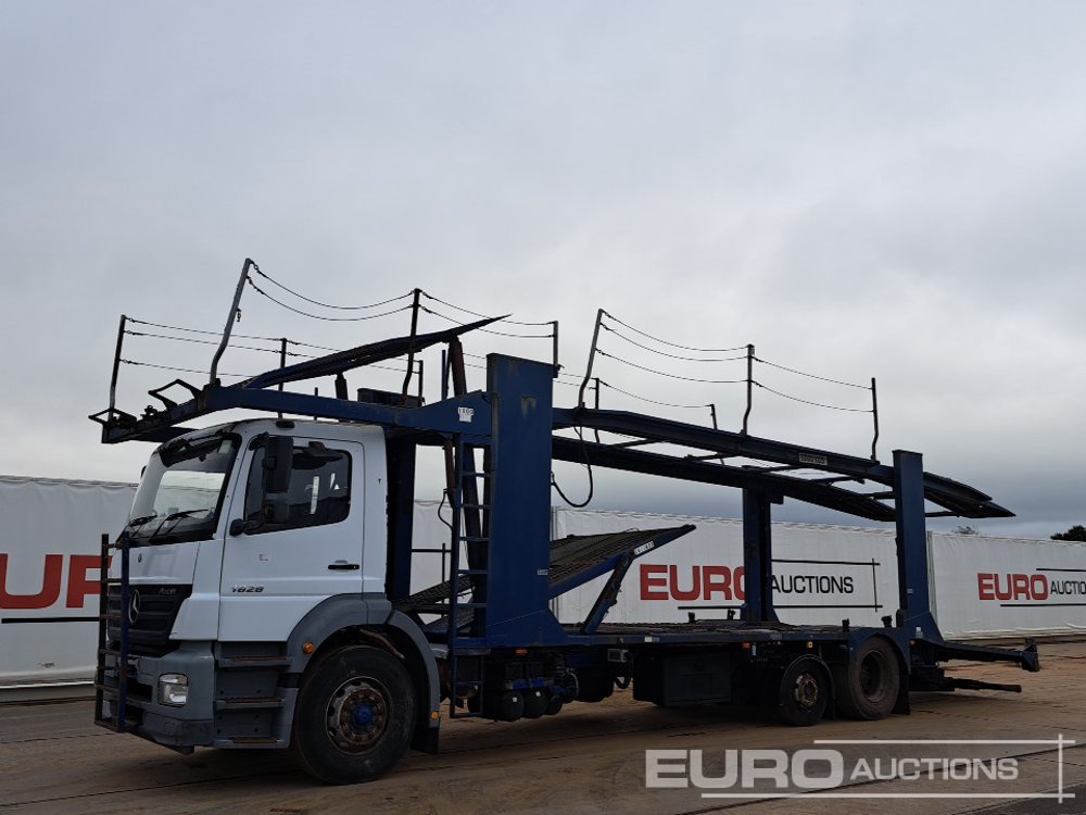 Mercedes Axor 1828 - Truk pengangkut mobil: gambar 1 Mercedes Axor 1828 - Truk pengangkut mobil: gambar 1