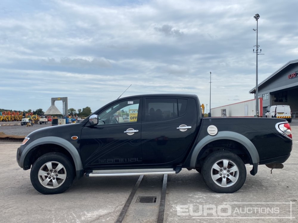 Mitsubish L200 - Truk pikap: gambar 2 Mitsubish L200 - Truk pikap: gambar 2