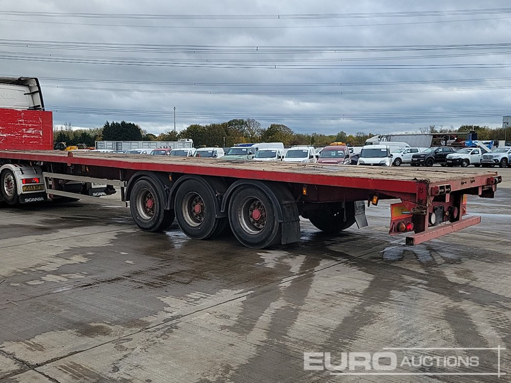 Montracon Tri Axle Flat Bed Trailer - Semi-trailer flatbed: gambar 3 Montracon Tri Axle Flat Bed Trailer - Semi-trailer flatbed: gambar 3