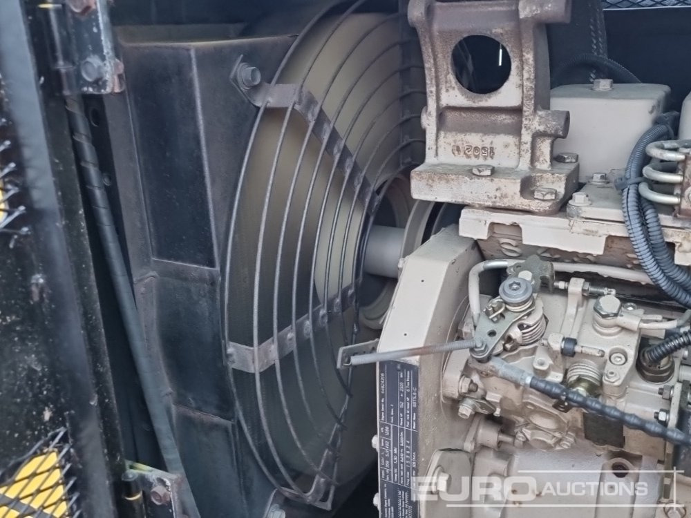 Traktor Morooka MK140: gambar 16 Traktor Morooka MK140: gambar 16