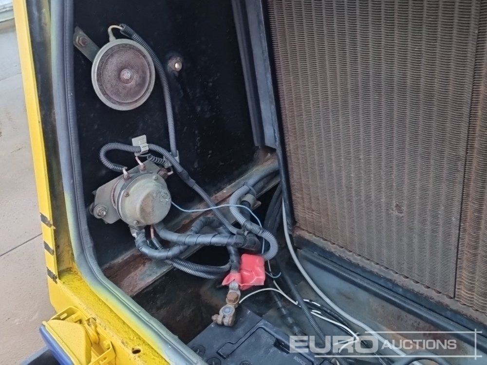 Traktor Morooka MK140: gambar 23 Traktor Morooka MK140: gambar 23