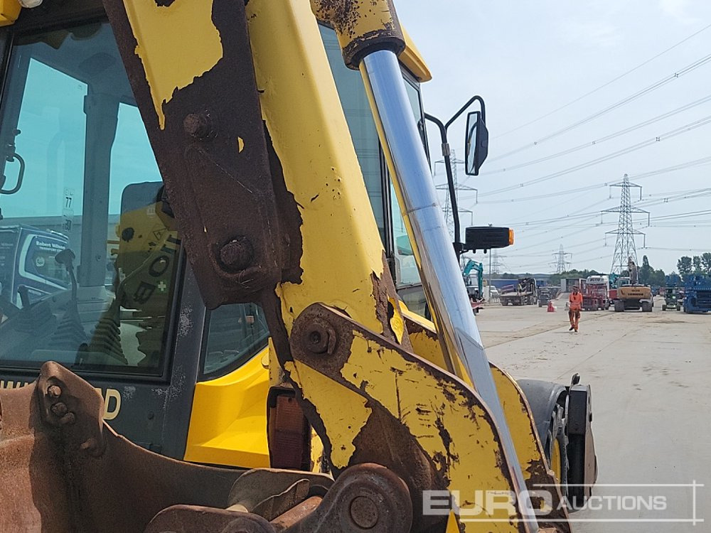 Backhoe loader New Holland LB110B-4PT: gambar 24