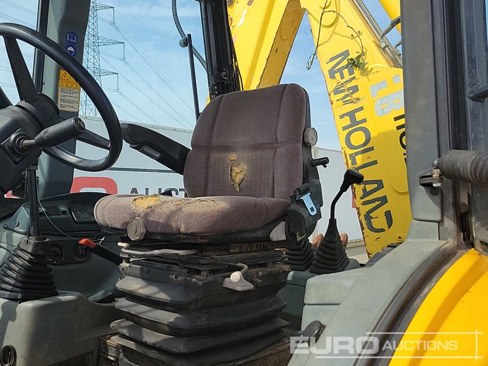 Backhoe loader New Holland LB110B-4PT: gambar 32