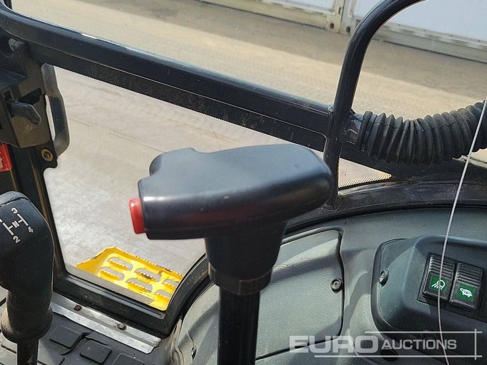 Backhoe loader New Holland LB110B-4PT: gambar 37