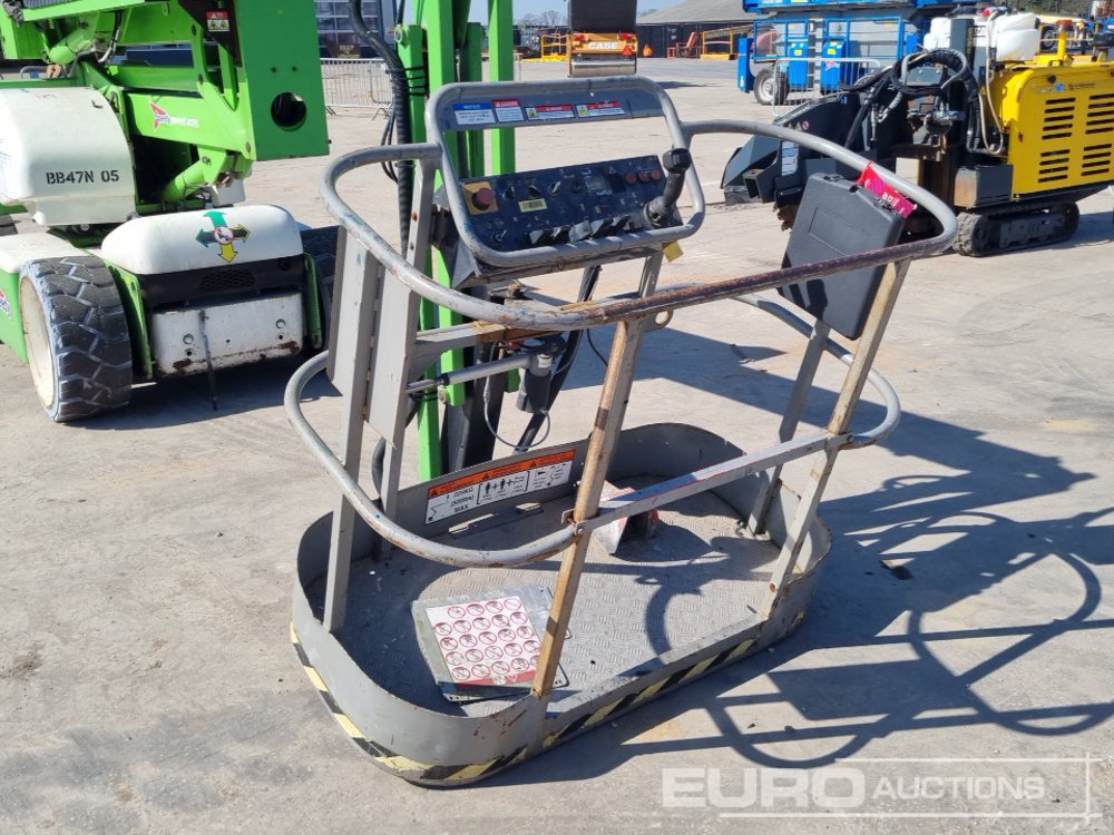 Platform pengangkat Niftylift HR15NDE: gambar 21