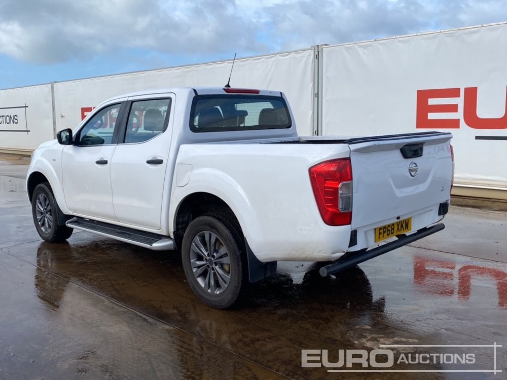 Nissan Navara - Truk pikap: gambar 4 Nissan Navara - Truk pikap: gambar 4