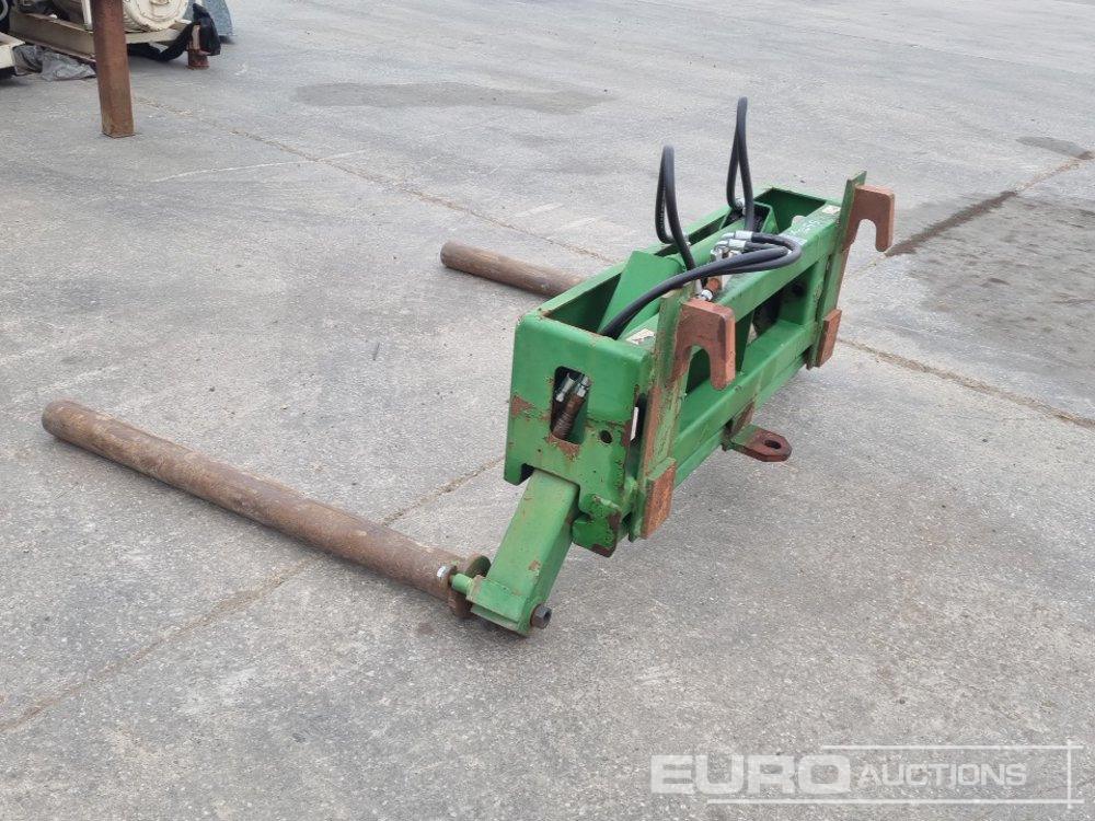 2003 McHale Hydraulic Round Bale Handler - Peralatan pertanian: gambar 3 2003 McHale Hydraulic Round Bale Handler - Peralatan pertanian: gambar 3
