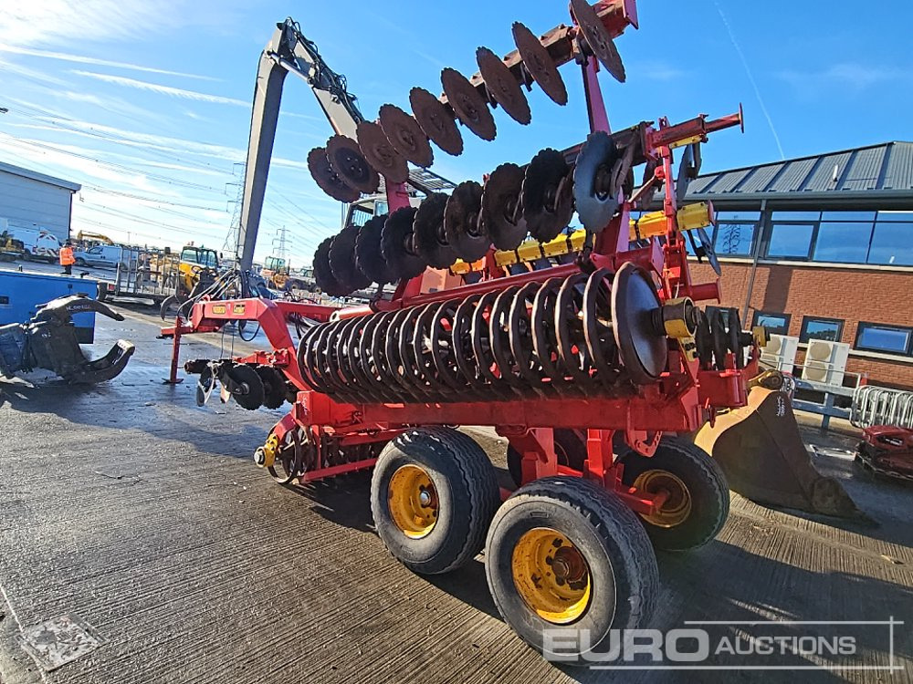 Vaderstad 650 - Peralatan pertanian: gambar 3 Vaderstad 650 - Peralatan pertanian: gambar 3