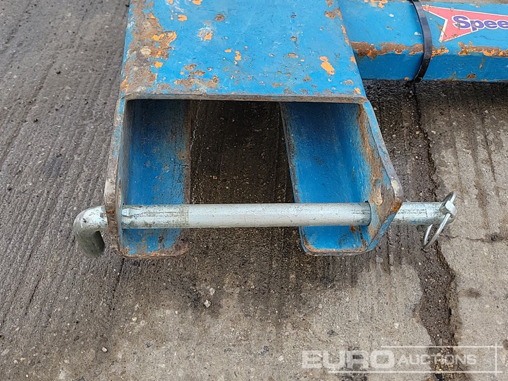 Peralatan untuk menangani material Crane Attachment to suit Forklift: gambar 9
