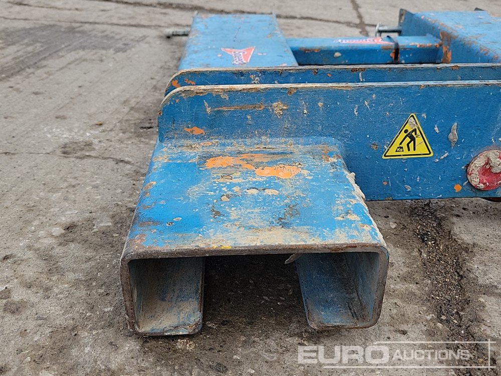 Peralatan untuk menangani material Crane Attachment to suit Forklift: gambar 12